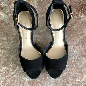 Black high heels Jessica Simpson